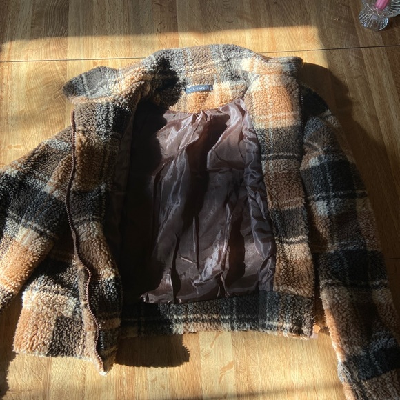 Checkered cropped jacket - Picture 4 of 4